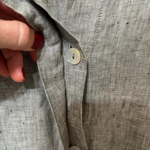 Bryn Walker large gray tan lagenlook linen button up short sleeve tunic - Picture 8 of 9